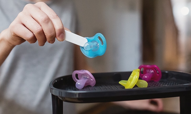 Ty giả, ty ngậm nào tốt nhất giữa Philips Avent, Tommee Tippee, Nuk, Pigeon, Dr Brown?